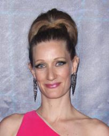 Erin Elliott Headshot