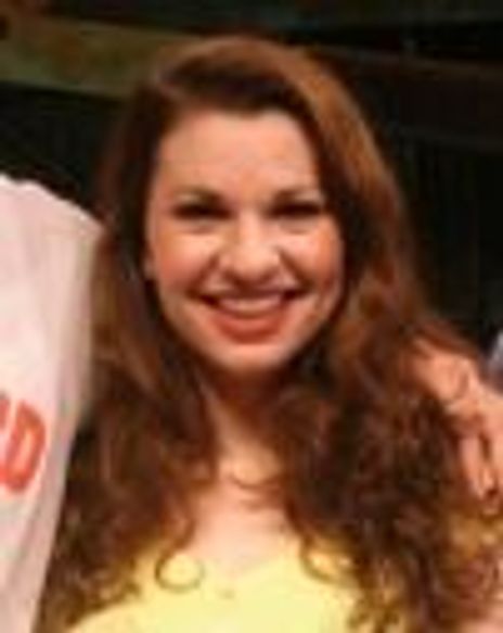 Jennifer Oakley Headshot