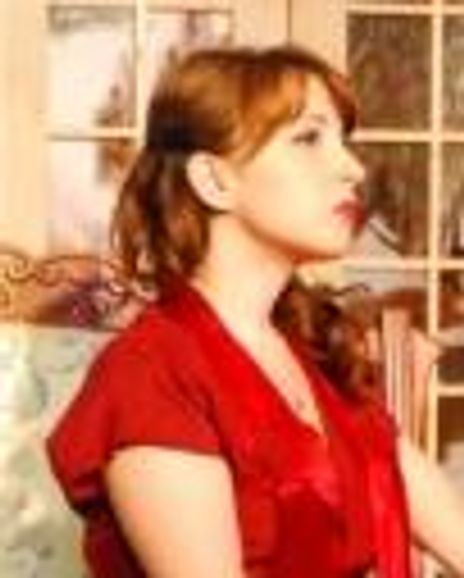 Katie Genualdi Headshot