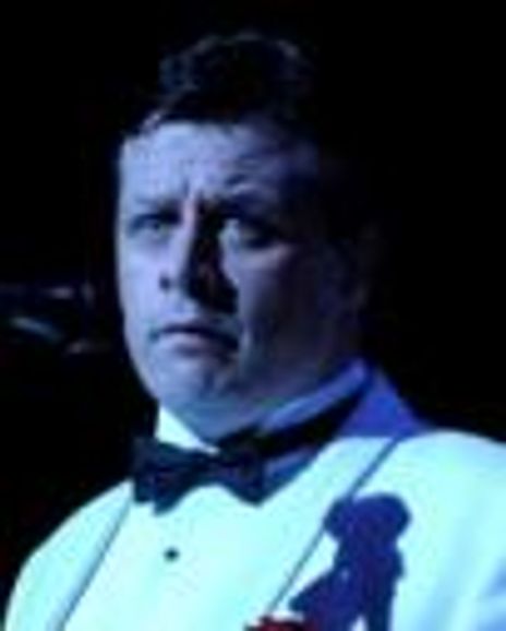 Anthony Kearns Headshot