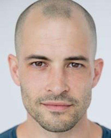 Kyle Robinson Headshot