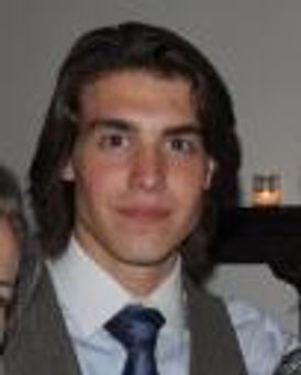 Andrew Veenstra Headshot