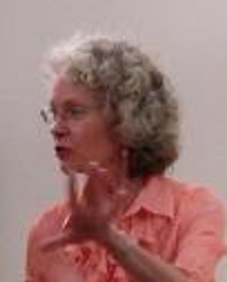 Barbara Bell Headshot