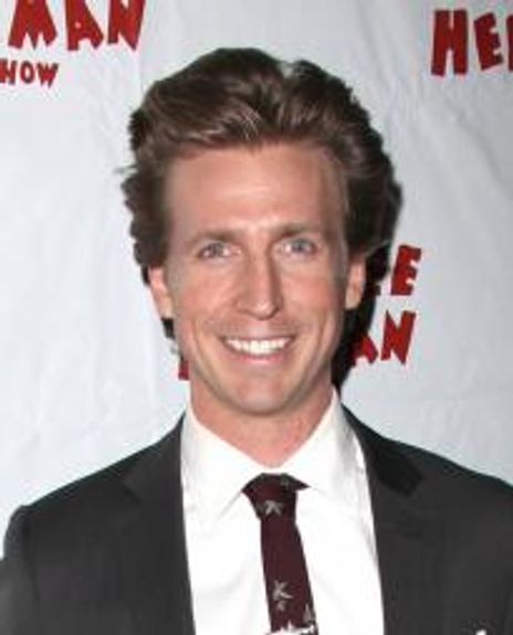 Josh Meyers Headshot