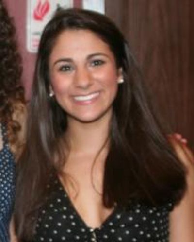 Gianna Yanelli Headshot