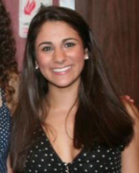 Gianna Yanelli Headshot