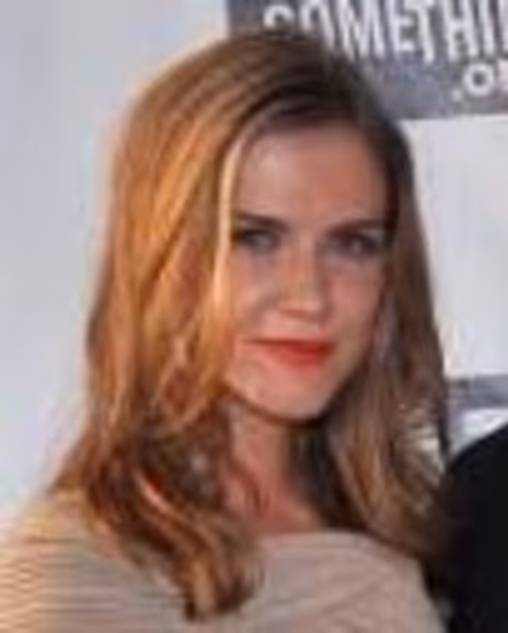 Sara Canning Headshot