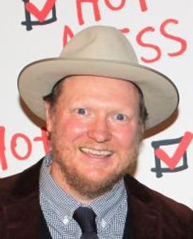 Paul Molnar Headshot