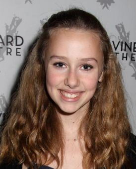 Olivia Scott Headshot