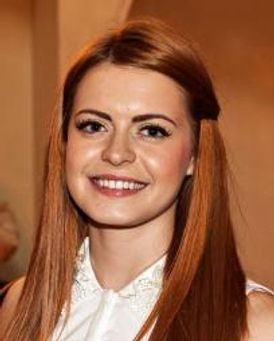 Sophie Evans Headshot