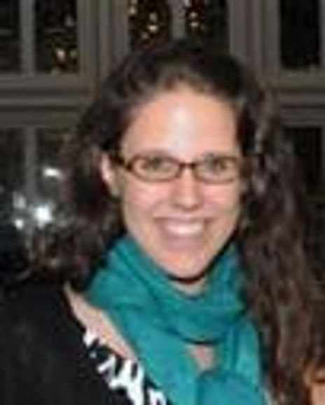 Anne Miller Headshot