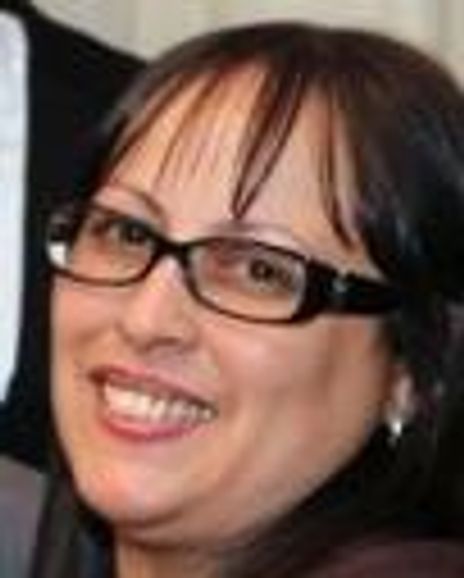 Mildred Ramos Headshot