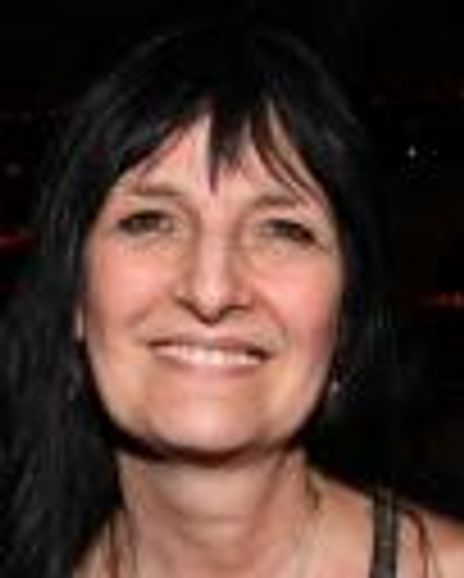 Linda Bertolino Headshot