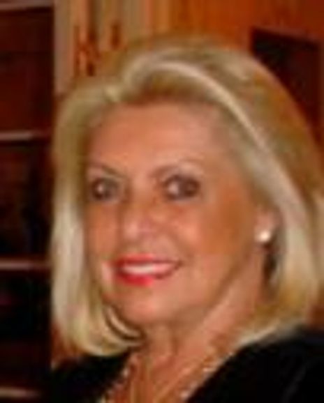 Louise Kornfeld Headshot