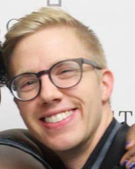 Sam Wilmott Headshot