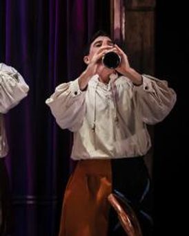 Thomas Sutcliffe Headshot