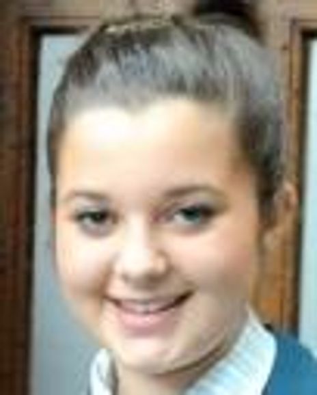 Carys Wright Headshot