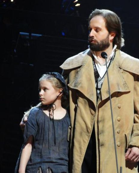 Mia Jenkins Headshot