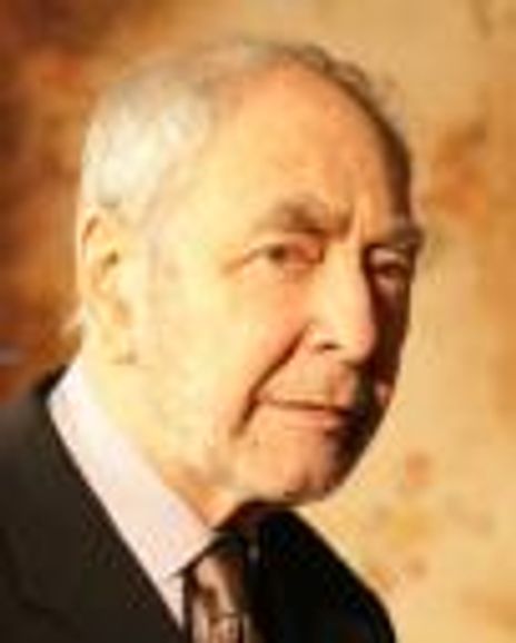 Leonard Fenton Headshot