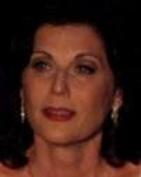 Valeri Perri Headshot