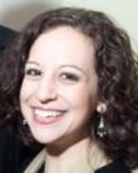 Jennifer Zetlan Headshot