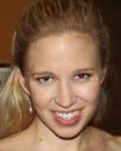 Jessica Bislop Headshot