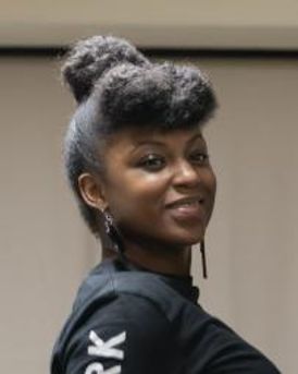 Cindy Belliot Headshot