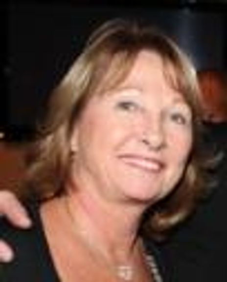 Denise Reynolds Headshot