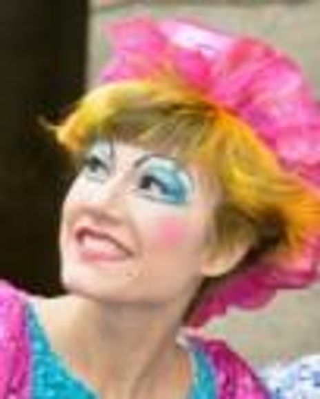 Adrienn Banhegyi Headshot