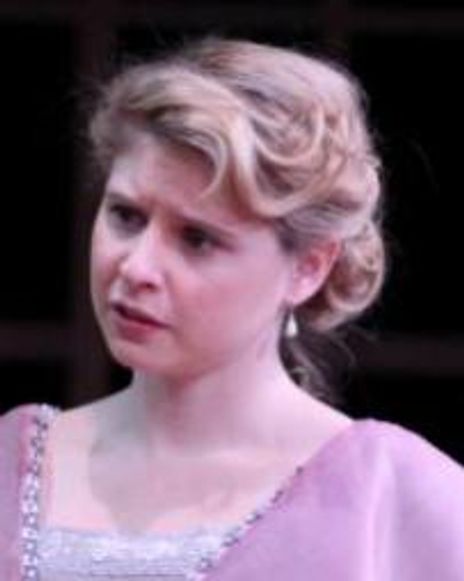 Isabel Ellison Headshot