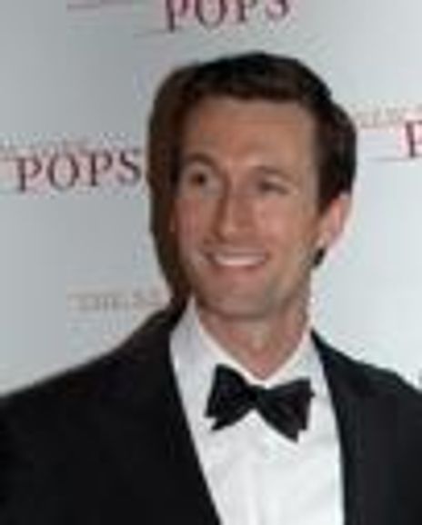 Aarib Lazar Headshot