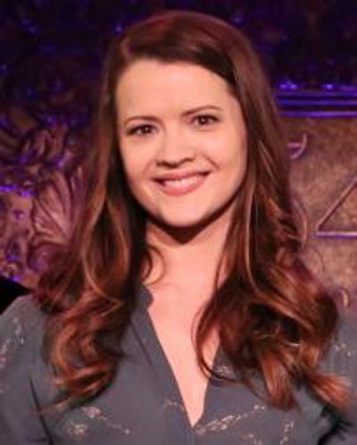 Rose Hemingway Headshot