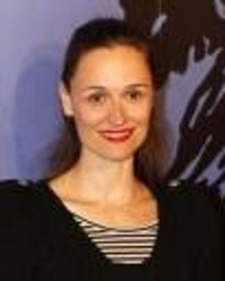 Laura Pamplona Headshot