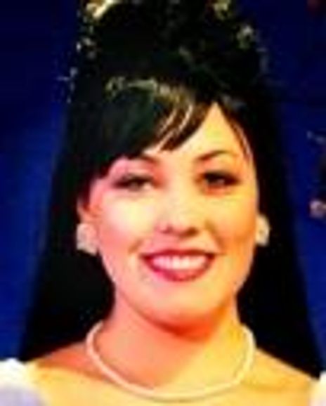 Anna Starnes Headshot