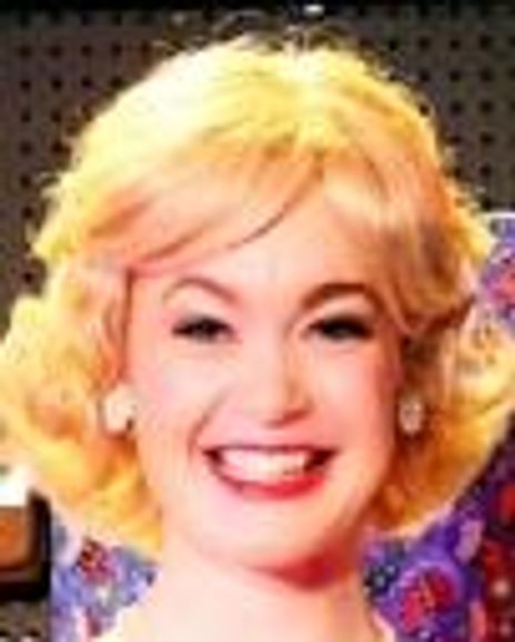 Aly Whepplo Headshot