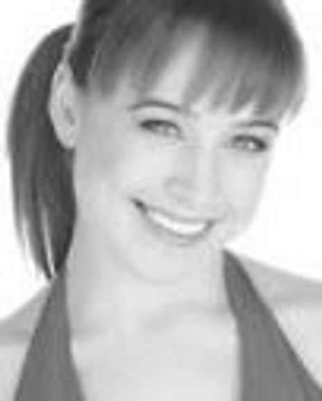 Annie Petersmeyer Headshot