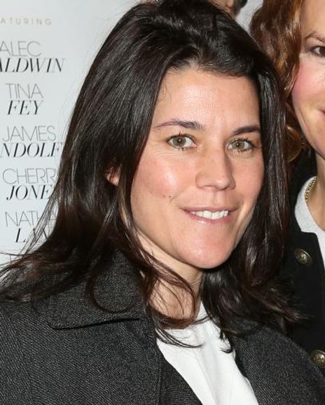 Sara Switzer Headshot