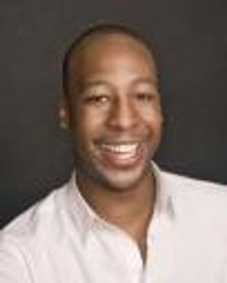 Vincent Leggett Headshot