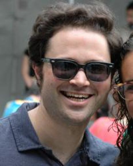 Adam Spiegel Headshot