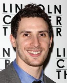 Ariel Heller Headshot