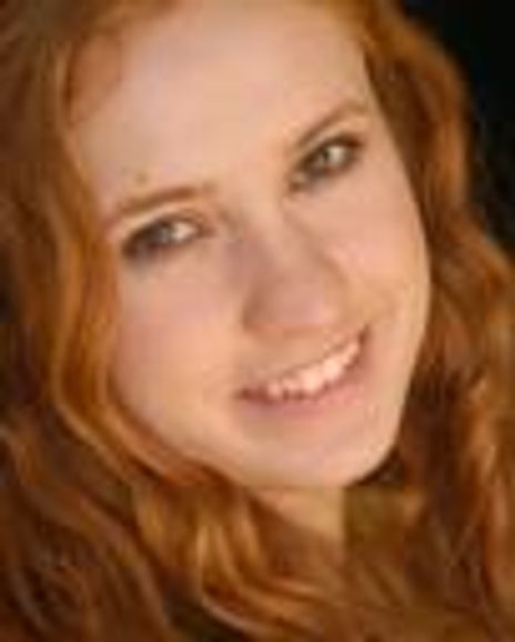 Hannah Sloat Headshot