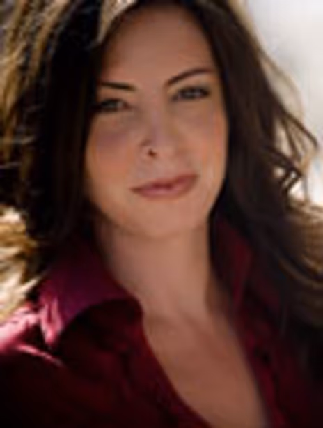 Kori Rushton Headshot