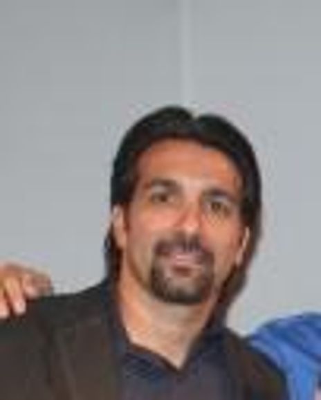 Robert Nicotra Headshot