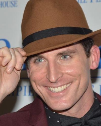 Sean Seamus Thompson Headshot