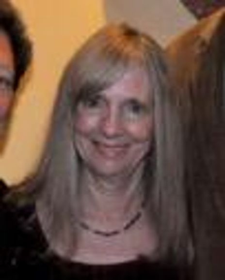 Catherine Owens-Herrmann Headshot