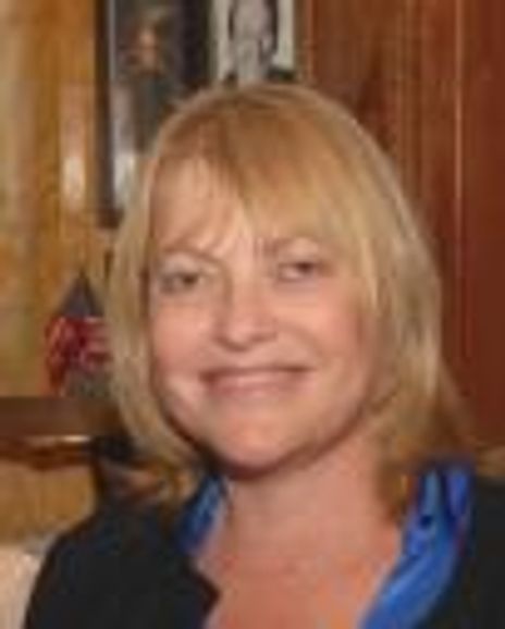 Eileen Kaminsky Headshot