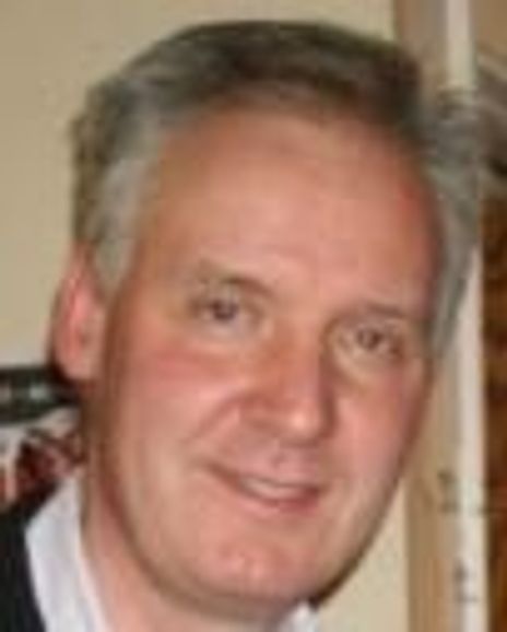 Steven Peterson Headshot