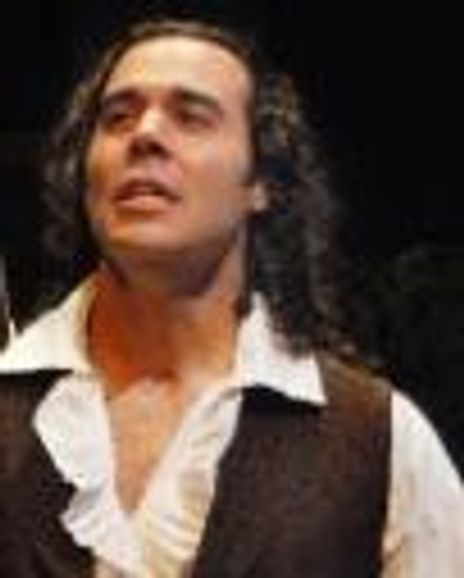 Gregory Isaac Headshot