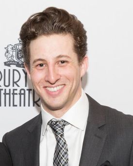 Rhett Guter Headshot