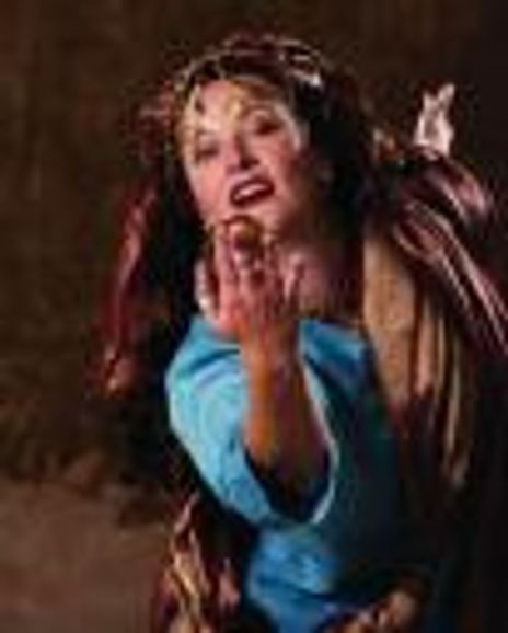 Rebecca Prescott Headshot